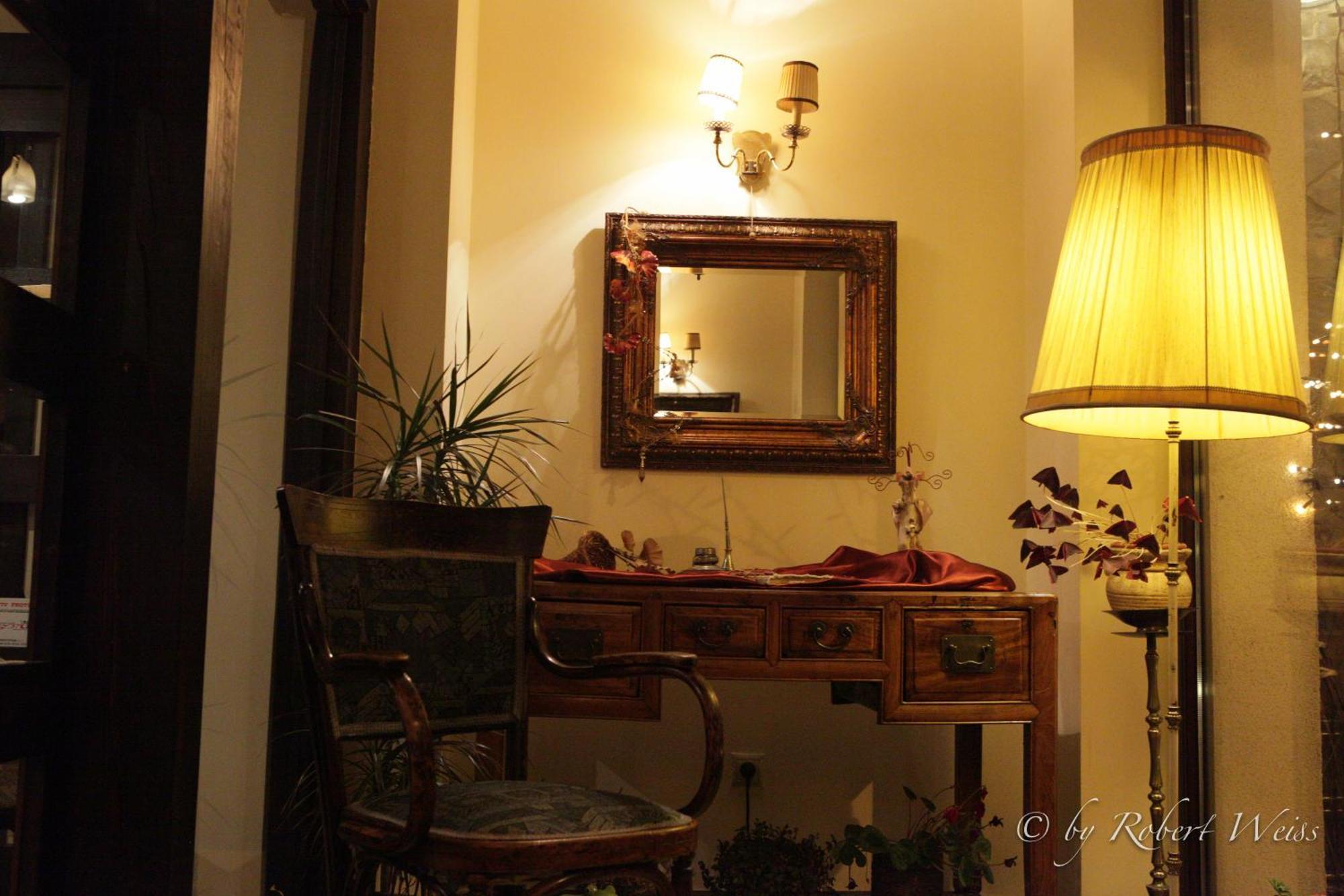 Pensiunea Vlahia Inn Moeciu De Sus Exterior photo