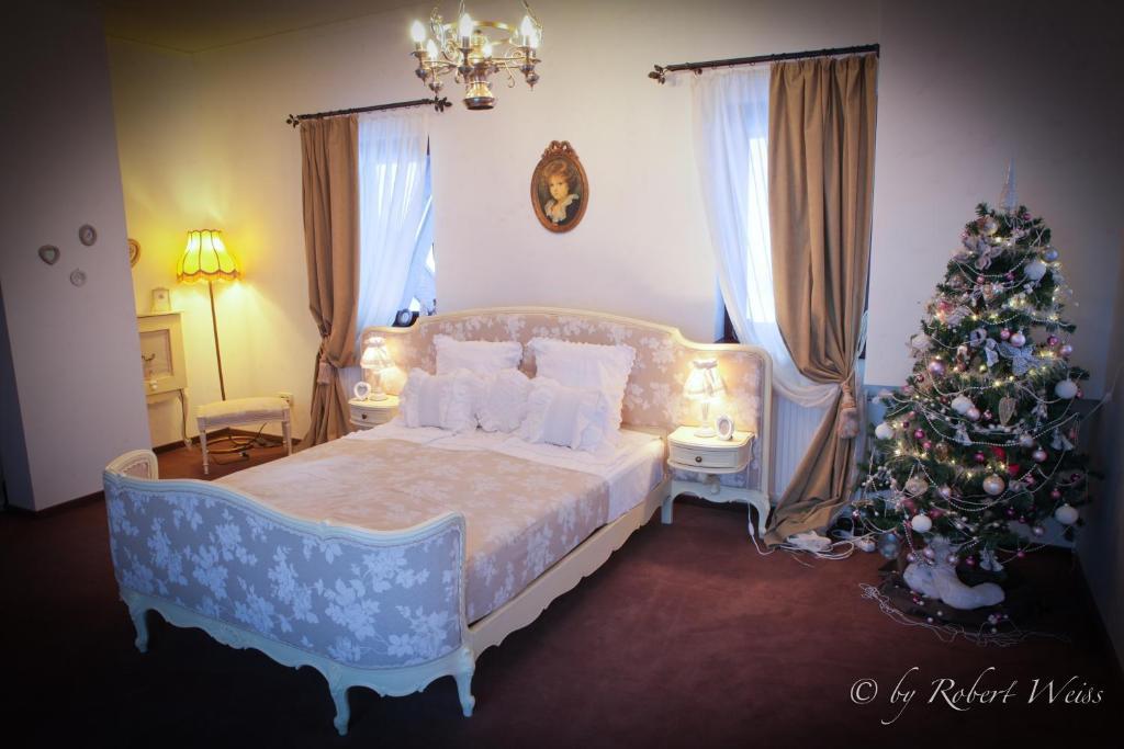 Pensiunea Vlahia Inn Moeciu De Sus Room photo